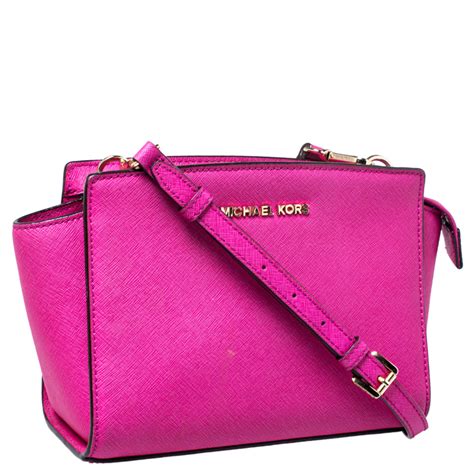 michael kors hot pink crossbody|Pink Michael Kors Handbags .